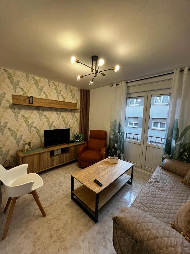 Precioso Piso Totalmente Reformado. Apartment Хихон Екстериор снимка